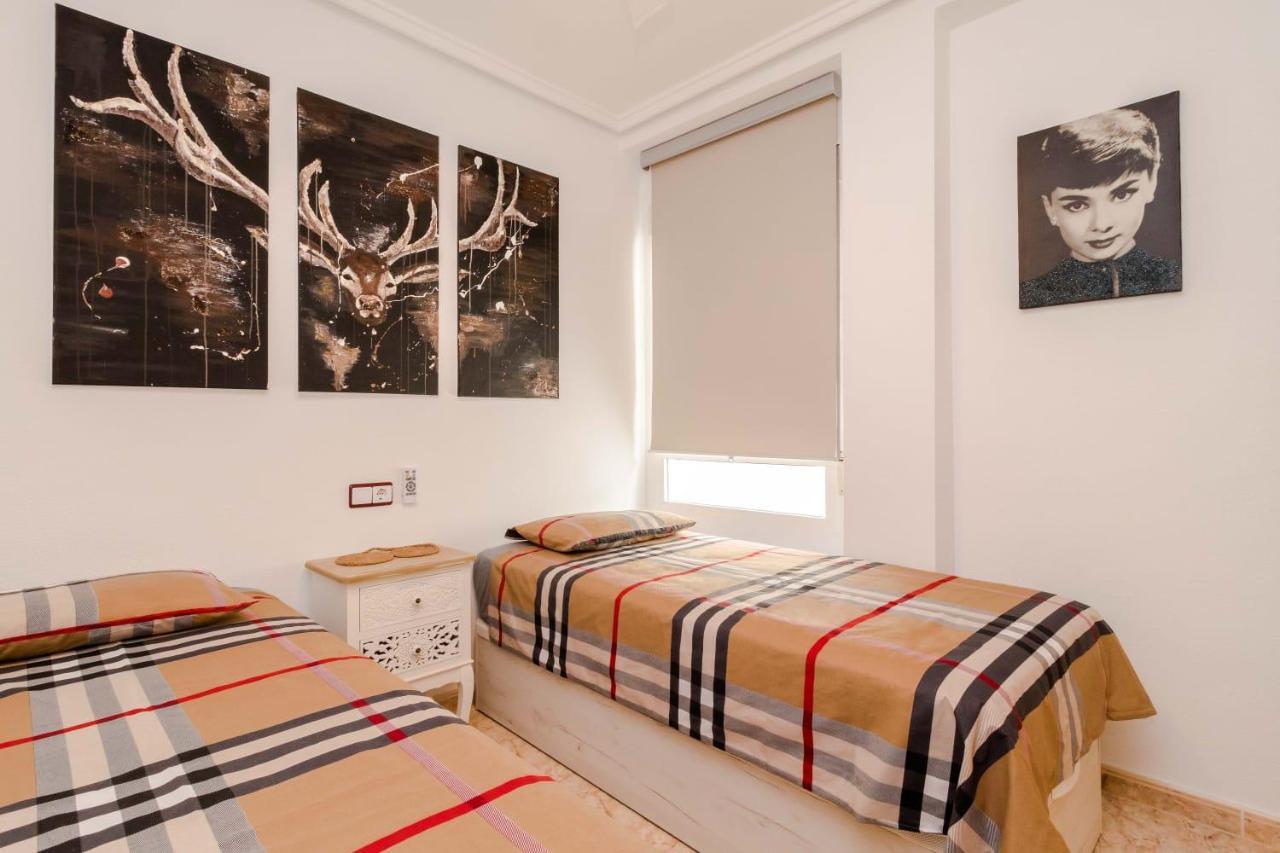 Appartamento Residenz Habaneras Torrevieja Esterno foto