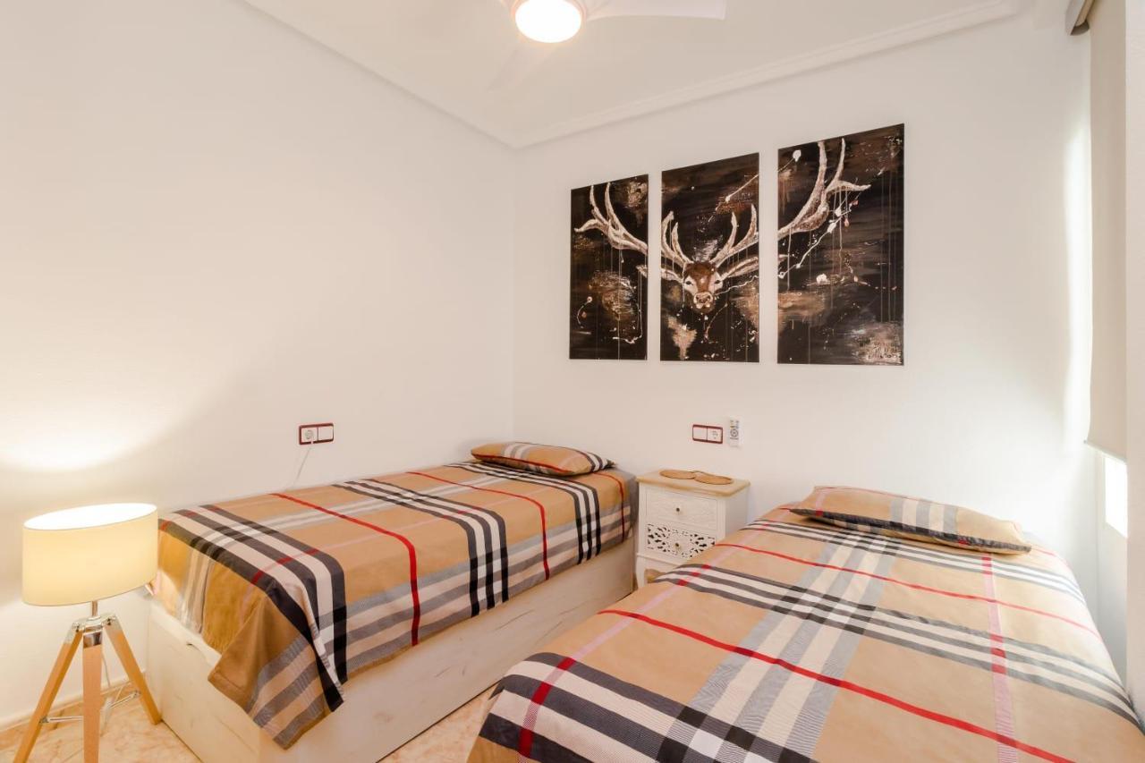 Appartamento Residenz Habaneras Torrevieja Esterno foto